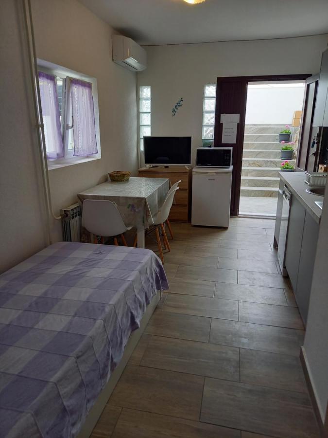 Apartment Senka มาลีโลชินจ์ ภายนอก รูปภาพ