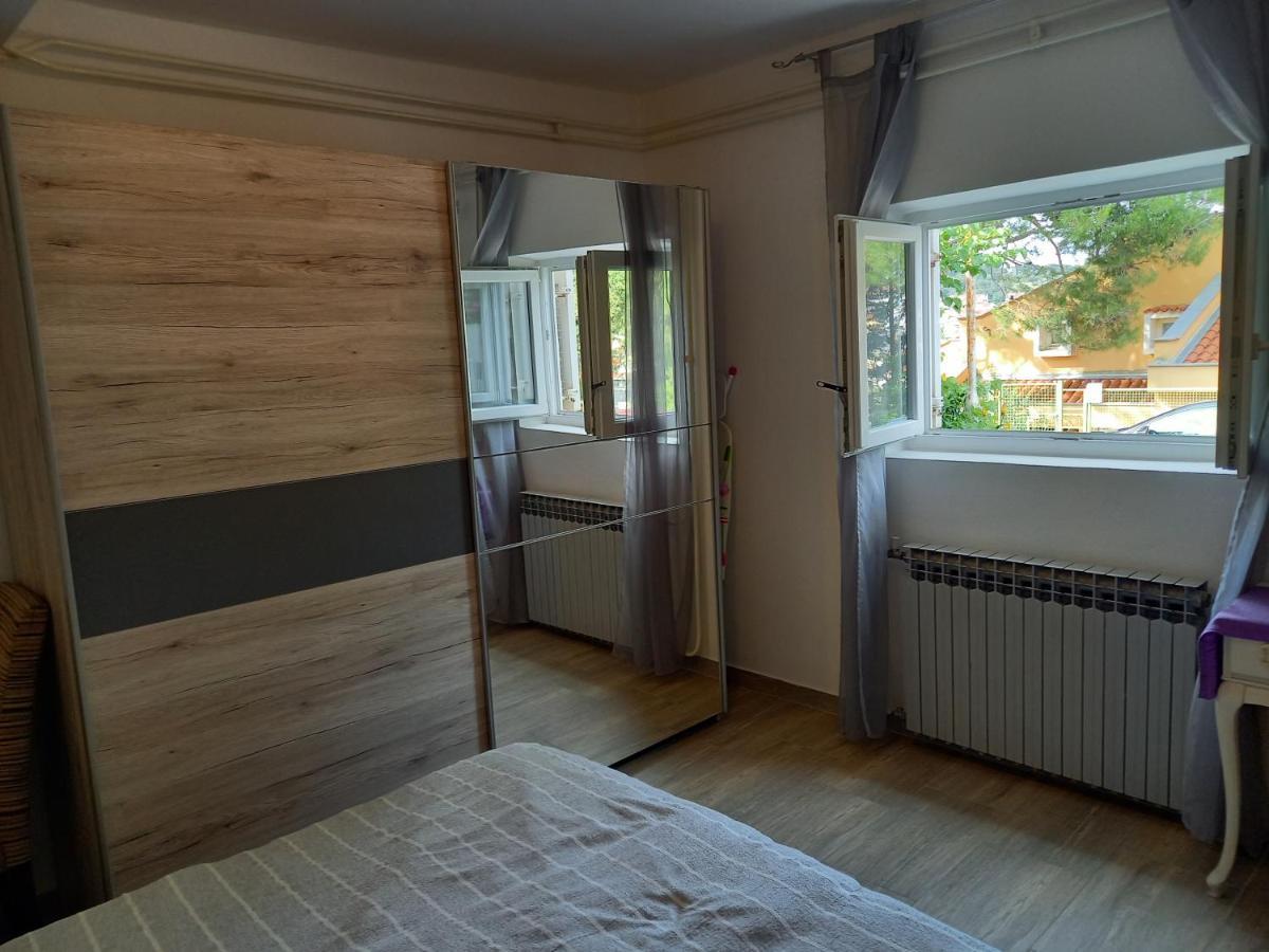 Apartment Senka มาลีโลชินจ์ ภายนอก รูปภาพ