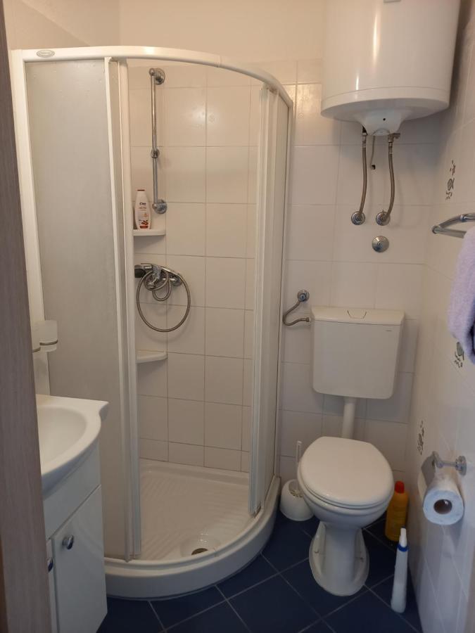 Apartment Senka มาลีโลชินจ์ ภายนอก รูปภาพ