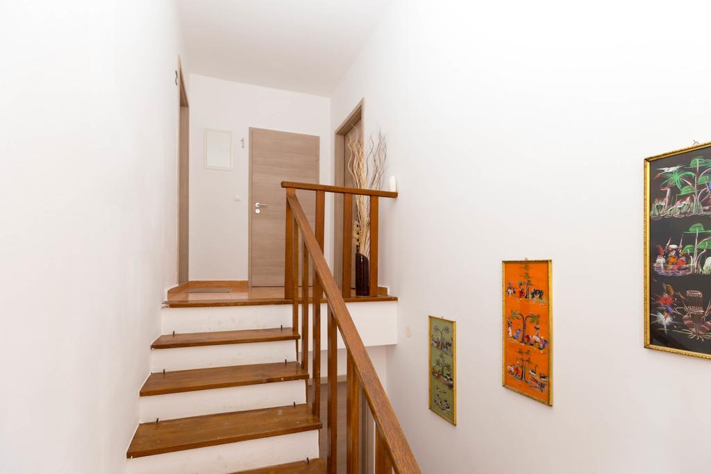 Apartment Senka มาลีโลชินจ์ ภายนอก รูปภาพ