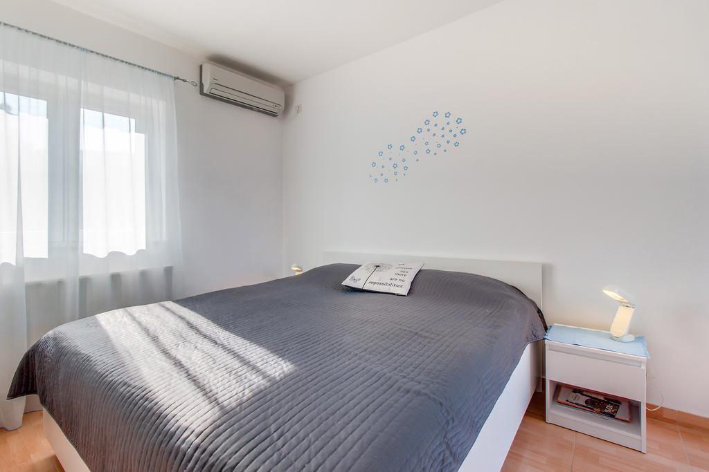 Apartment Senka มาลีโลชินจ์ ภายนอก รูปภาพ