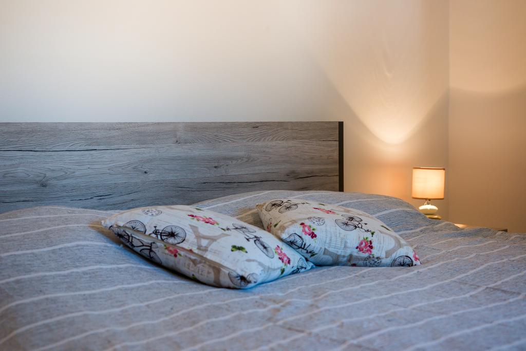 Apartment Senka มาลีโลชินจ์ ภายนอก รูปภาพ